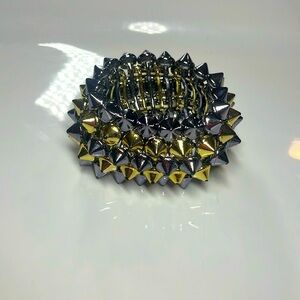 GOLD & DARK GRAY SILVER SPIKY COSTUME STRETCHY BRACELET